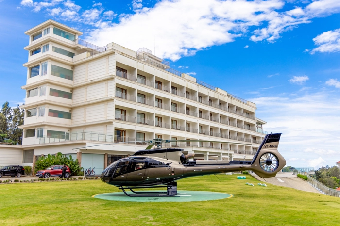 luxury resort in munnar with helipad