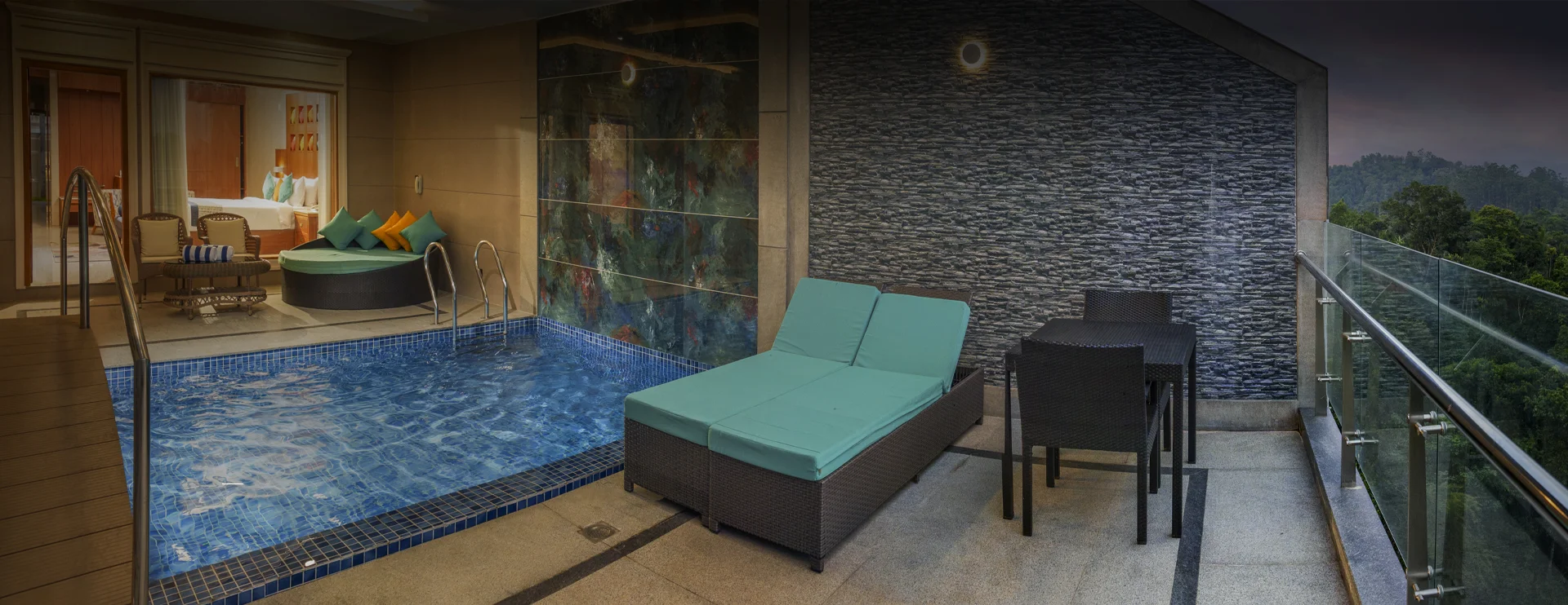luxury pool villas munnar