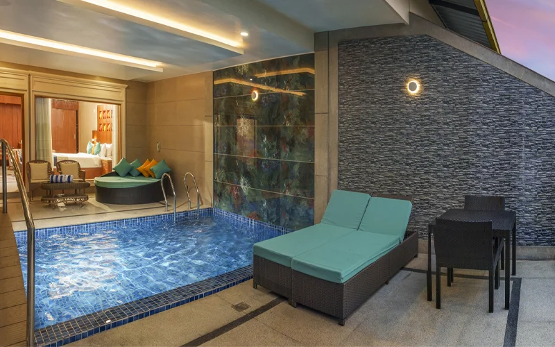 luxury munnar resort
